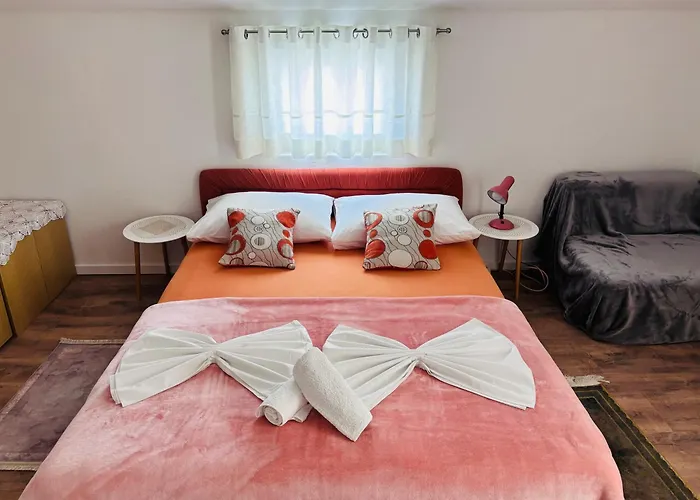 Rooms & App Minka